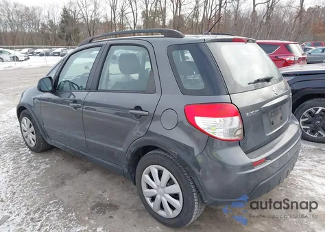 2011 Suzuki Sx4 Premium/Tech Valu Pkg (Nav) from USA, damaged, VIN JS2YB5A36B6303308